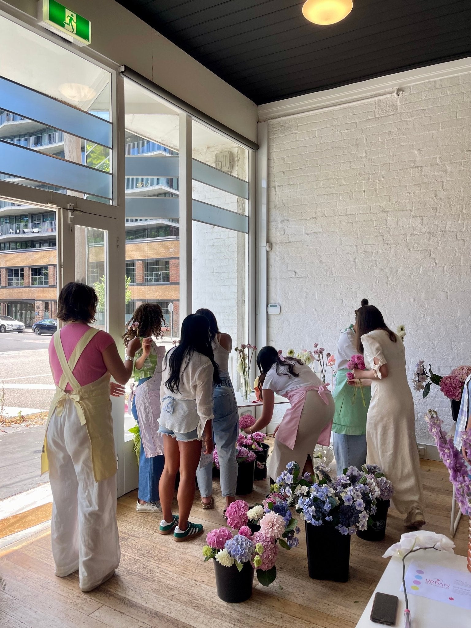 Hand Tied Large Bouquet Workshop Saturday 18 January 2025, 9am - 11.30am - Urban Antidote